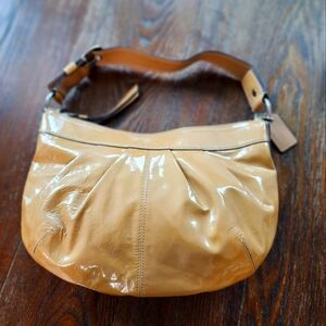 Coach Pleather Patent Leather Soho D1269 Z19605
